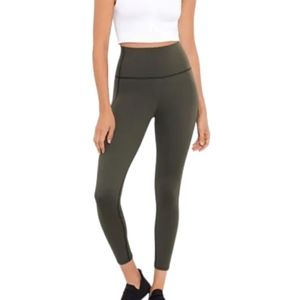 Miraclesuit Tummy-Control Performance‎ 7/8 Leggings SIZE MEDIUM